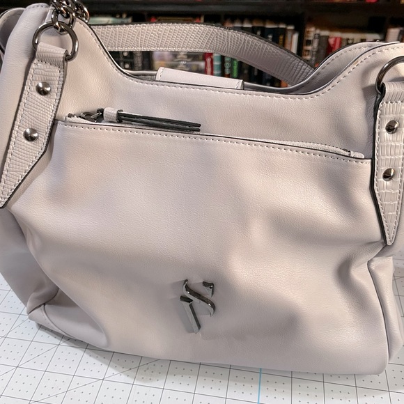 Vera Wang Gray Handbag - used only once - Picture 3 of 8